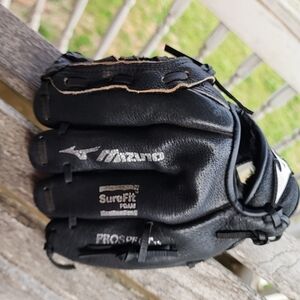 Mizuno Prospect Mod. (GPP1000Y1BKAC) Youth  (10") Power Flex Leather Ball Glove